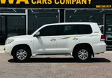Toyota Land Cruiser GXR  2011 V8